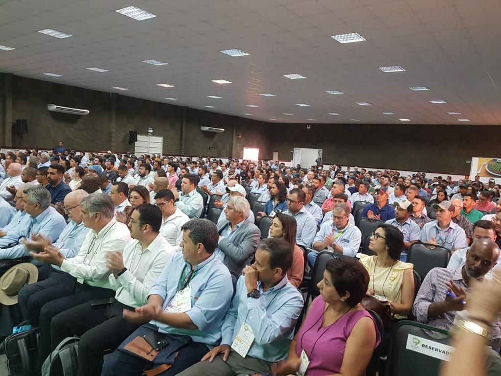 /img/conferencia-pos-colheita-02.jpeg